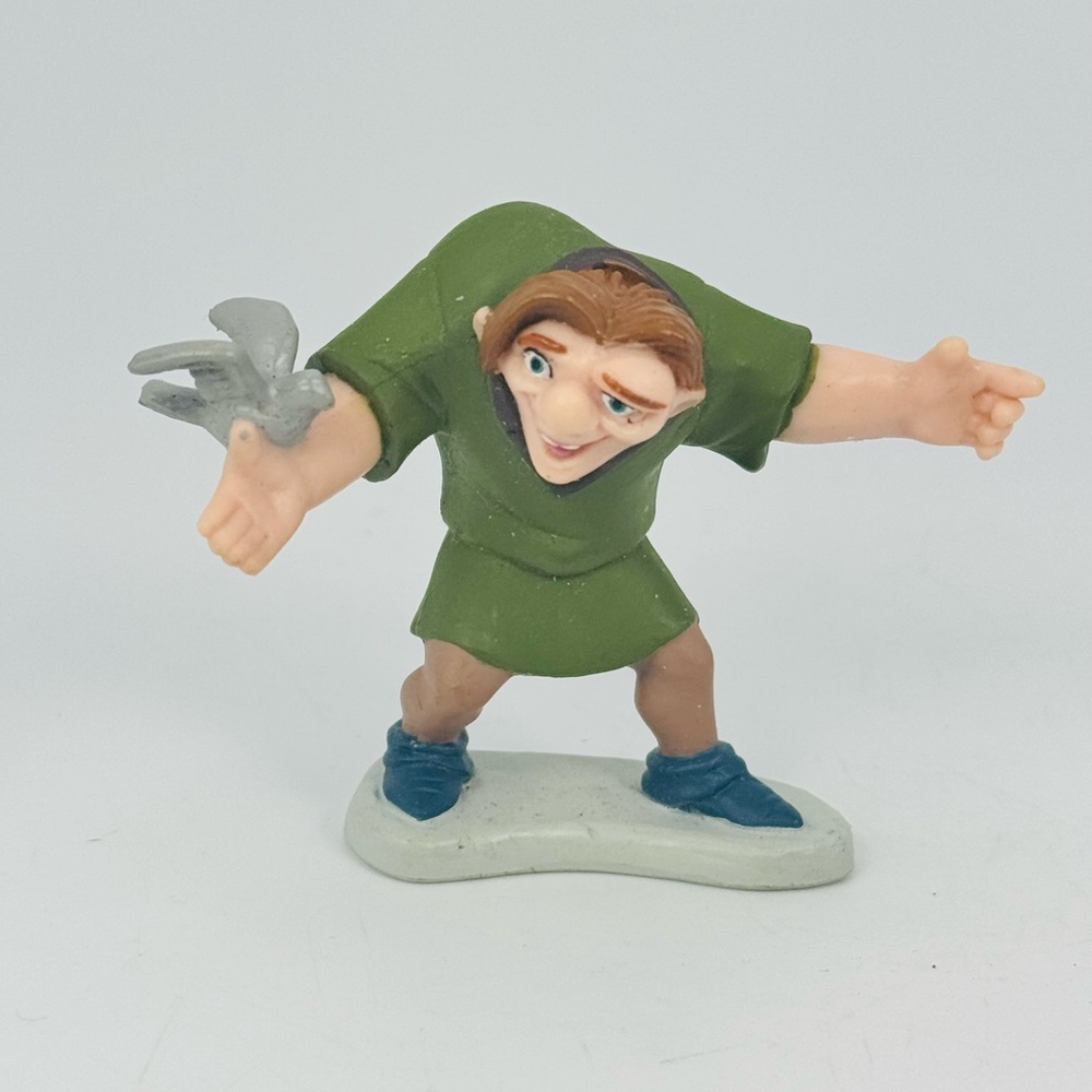 Disney The Hunchback of Notre Dame Quasimodo Small Plastic Figure Cake Topper
